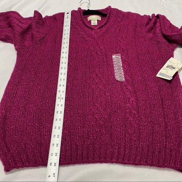 Studio Works‎ Magenta Cable Knit V Neck Sweater - Picture 2 of 9